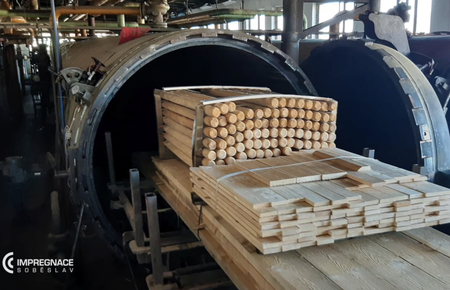 Ochrana a impregnace dřeva ve fázi návrhu stavby: kdy a proč ji řešit