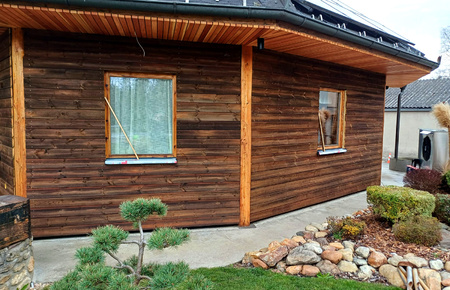 Renovace fasády restaurace Country Saloon: když se tradice setkává s kvalitou